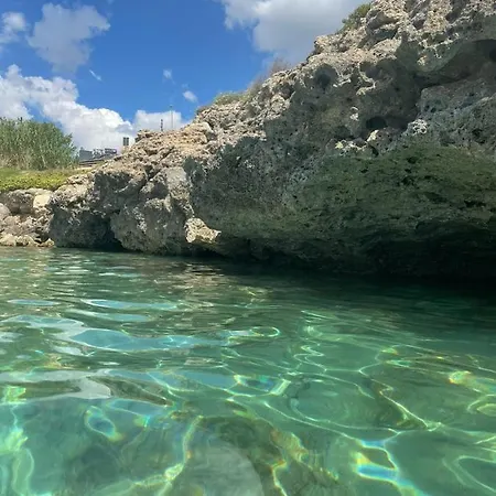 فندق مبيت وإفطار Baia Del Salento