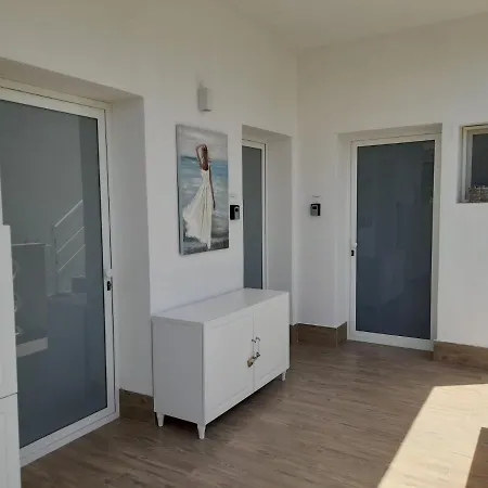 فندق مبيت وإفطار Baia Del Salento 3*